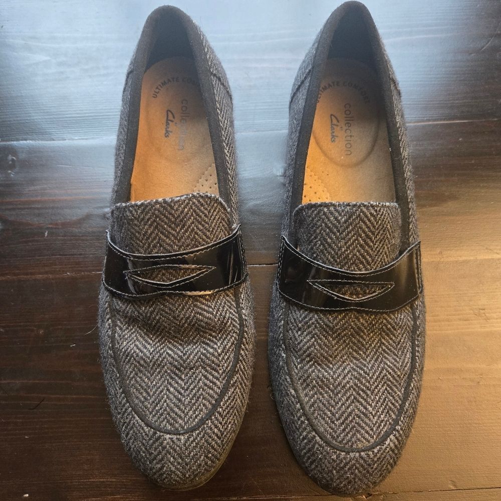 Women's Clarks Gray Black Herringbone Slip-on Shoes Size 8 Loafers Comfort